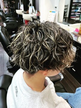 ヘアーリメイクラウム(HAIR REMAKE RAUM) スパイラルパーマ