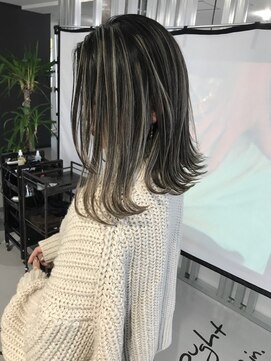 キング 枚方店(K!ng) 【枚方、高槻、梅田】ホワイトハイライト