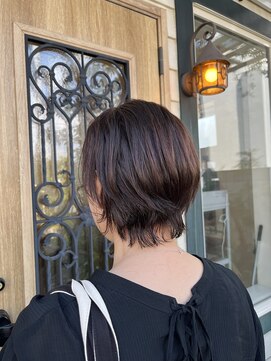 チョコレート(chocolate) ショートボブベージュ