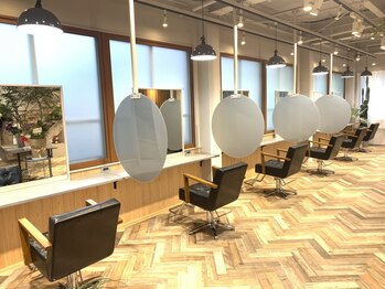 マル 日立(maru.)の写真/年齢を重ねるほど、美しく。大人女性のための、こだわりサロン。