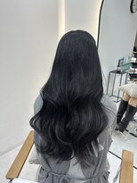 ジーナ 博多筑紫口(Zina)&nbsp;透け感ブルーブラック×艶髪ゆるウェーブ巻き！【福田れん】