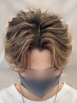 バース バイ ハピネス(BIRTH by happiness)&nbsp;韓国へアカルマパーマワックスなしセンターパート黒髪ウルフ