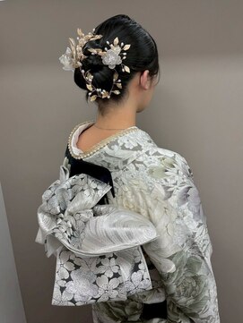 エメティ(Aimerty) 振袖着付とヘアメイク♪