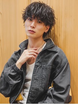 ルーストデラックス 京都河原町三条(ROOST dx) MEN’S/リバースセンターパート/ニュアンスパーマ/河原町