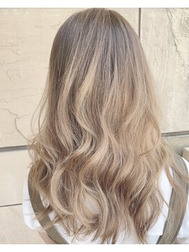 アフィナー(Afinar) 【横浜/Afinar】たっぷりレイヤー♪