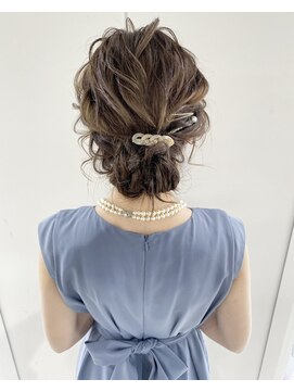 スティードトーキョー(Steed Tokyo) low chignon × acces【Steed/立川】