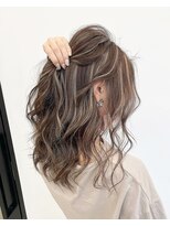 リノート バイ エゴル 太田川(Linoet by ENGOL) 【LINOET】手島カミラ　ベージュ系ハイライト