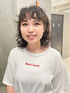 トゥコ(tuco) ウルフ パーマ レイヤー 前髪 顔まわり ウェーブ