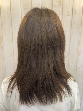 チェルモ 茅ヶ崎(CHELUMO) 縮毛矯正 Before