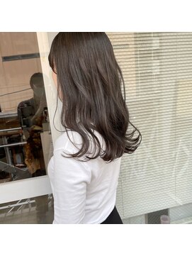 ミント(mint) オリーブグレージュ/オリーブ/カーキ/赤み除去