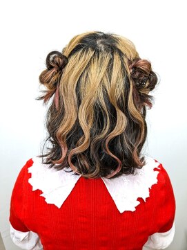 ビューティック ハラジュク(Hair&Make Beautique Harajuku) 推し活/ライブヘアセット/波巻きのハーフツイン/ヘアアレンジ