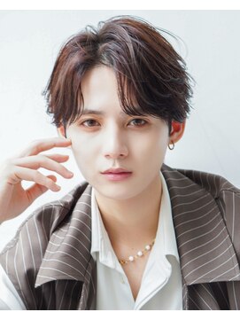 オーシャントーキョー 渋谷神南(OCEAN TOKYO) ツーブロック束感ナチュラルセンターパート