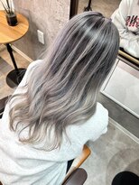 トリコ(torico)&nbsp;バレイヤージュ×シルバー　【ハイトーン八王子】