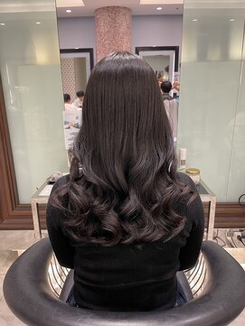 アピッシュ ギンザ(apish ginza) 藤野癖毛の方のコテ巻き風パーマ/縮毛矯正/韓国風パーマ