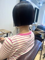 エミス バイ メルト 吉祥寺(emis by melt)&nbsp;【吉田江梨】縮毛矯正ストレートボブ透明感カラー切りっぱなし