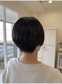 ショートボブ
