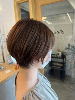 ビアンコバイチェント(Bianco by cento)の写真/大人女性のための上質サロン♪丁寧なカウンセリングと再現性の高いカットで、サロン帰りの仕上がり続く。