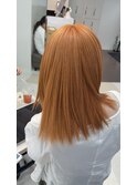 オレンジベージュ