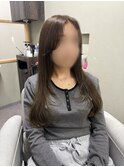 顔周りロングレイヤースタイル