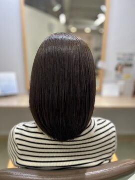 大人女性の艶ミディアム