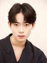 ルーシー 名古屋栄(LUCEY)&nbsp;センターパートニュアンスパーマフェザーパーマ波巻きパーマ