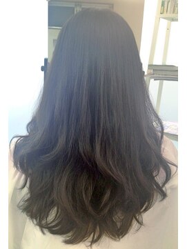 ボイス(Voice) ビフォーアフター【クリープ縮毛矯正＋パーマ】