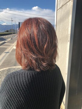 ヘアーアンドネイル ガレージ(GARAGE) ふんわりゆるミディアム