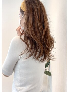 サロンドレーヴ(Slon de Reve) 抜け感ロングヘアー