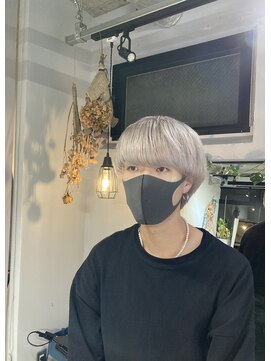 ロク 高田馬場(lok) 【高田馬場　lok】ケアブリーチ、ホワイトベージュ、あらい