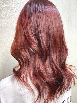 アッシュ 西荻窪店(Ash) 鮮やかレッド