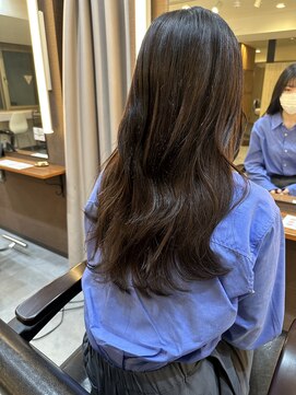 アール バイ ニーナ(R by NINA) キレイめロング