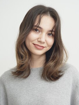 ルクスドレ 新宿(Luxe doree') レイヤーカット/シースルーバング/前髪カット/新宿駅