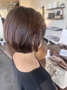 アフェクテュー 志度店(affectueux) 20代30代40代ショートボブ