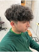 スペインカールスパイラルパーマツイストパーマフェード短髪
