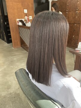 ヘアメイク デザート(HAIR MAKE DESART) 高盛　優芽香【艶感セミロング×ケア縮毛】