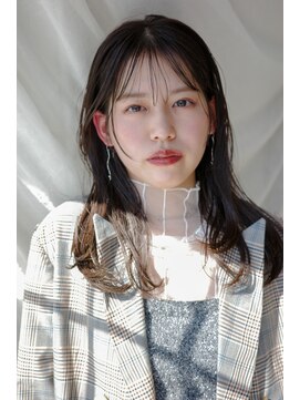 ニュイ(NUIT) レイヤーカット髪質改善トリートメントハイライトグレージュ