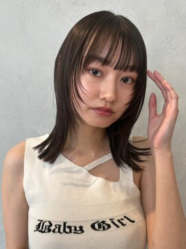 ノイ(noi) 顔周りレイヤーカットグレージュカラーくびれボブショートカット