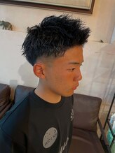 アーティアーティ那珂川店 スキンフェード