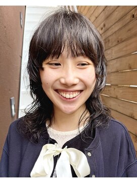 ナループロアオハナ(Nalu pu loa ohana) パーマウルフパーママッシュウルフパーマレイヤーパーマ