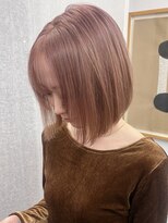 シベルバレー 横浜(sibell)&nbsp;20代30代切りっぱなしボブタッセルボブ顔周りレイヤーベージュ