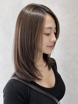 サムシング(Something.)&nbsp;ミディアムレイヤー_艶ベージュカラー