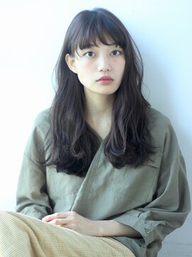 クィーンズガーデンバイケーツーギンザ(QUEEN’S GARDEN by K two GINZA) [K-two銀座]パーマで無造作アンニュイロング