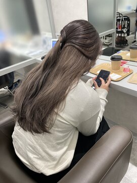 リアン バイ キートス(Lien by kiitos) インナーカラー/ダークグレージュ/ピンクベージュ/ヘルシー