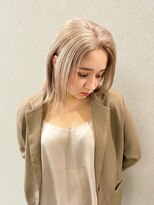 シーク 天神(SEEK)&nbsp;【SEEK yuri】ホワイトベージュ