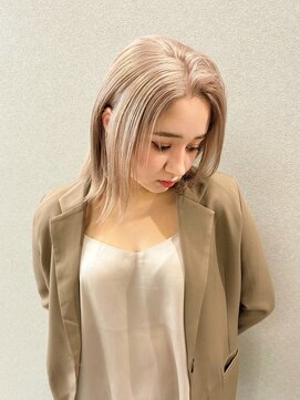 シーク 天神(SEEK) 【SEEK yuri】ホワイトベージュ