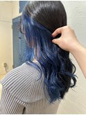 20代30代人気寒色系インナーカラーブルーカール巻き髪池袋