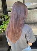 グレージュ切りっぱなしボブ前髪ありミニボブミルクティベージュ
