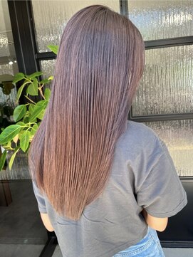 ウールバイレガーレ(uul by Legare/a) グレージュ切りっぱなしボブ前髪ありミニボブミルクティベージュ