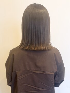 フラテロ(fratello) 【fratello】鈴木担当《ロブ × オリーブベージュ》