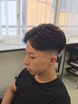 ラピス 名古屋駅前店(Lapis)&nbsp;フェザーショート×スキンフェード/短髪/七三分け